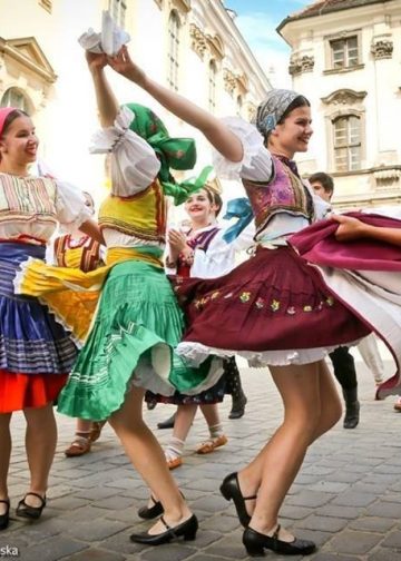 Folklórny súbor Rozmarija