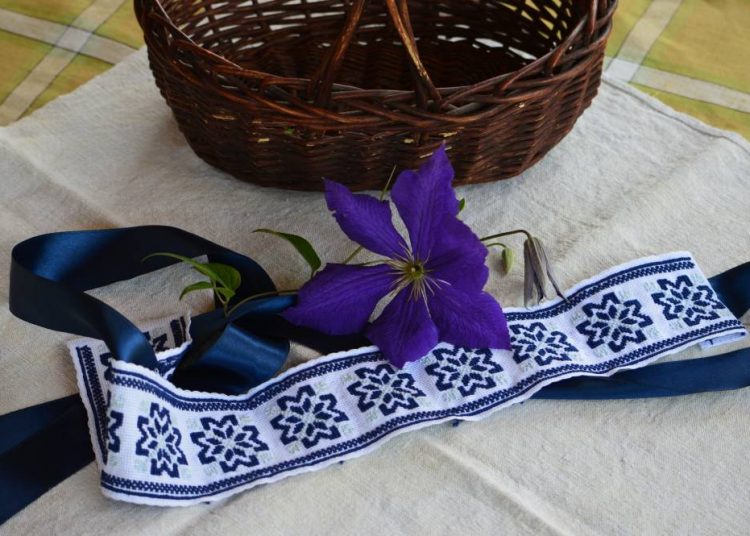 Romana Ferencová vyšívanie krížikom